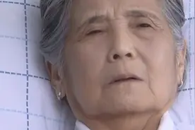痴呆母亲终于恢复清醒，怎料得知检查结果，全家人陷入绝望！视频封面