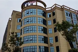 实拍深圳很多厂搬迁江西高速发展视频封面