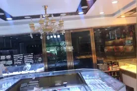 今天我们聊聊珠宝首饰用什么方法快递又快又安全。
