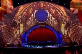 八十块钱的群演，演被抢戏装大牌！视频封面