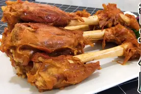 通过酱羊腿分享酱汤调制方法，及后期保存，满满干货毫无保留视频封面