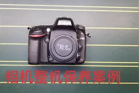 这个相机取景器内部进了两三颗灰，大家怎么选，需要打开清洁吗视频封面