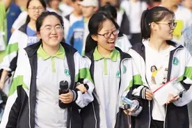 2019高考落幕！今天，日照每位考生皆英雄！视频封面