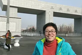 河南工院居然这么漂亮，新大门威武霸气！小青年带你一游！视频封面