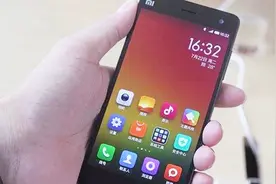 小米手机锁定桌面布局功能，防止手滑误删手机APP，很实用！视频封面