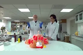 “萌”“化”了！《传奇中国节·春节》主持人纪萌带您科普过大年