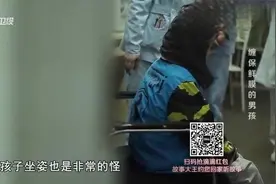 孩子患上蝴蝶病，全身都结疤溃烂，医生看到太心惊