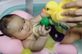 今晚洗澡我尝了一口洗澡水