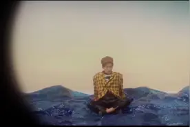 易烊千玺杂志混剪视频封面