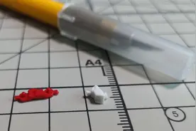 【模型小技巧】如何处理超小零件水口？思路转换！防止血祭！视频封面