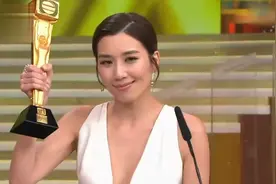 2018年TVB万千星辉台庆颁奖：黄智雯加冕马来西亚视后视频封面
