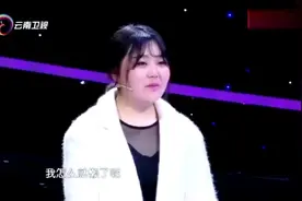 女儿太懒惰，除了上厕所，整天躺在床上玩手机、买化妆品视频封面