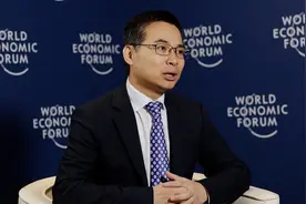【财新对话】远景集团张雷：打造一个能源世界的“机器社交网络”视频封面