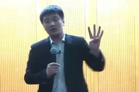 神嘴张雪峰：国家考研分数线很低，理工学生无意义，除非脑袋有坑视频封面