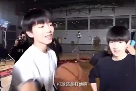 王俊凯宠溺弟弟王源，回忆以前的的时光，凯源无疑是最爱的视频封面