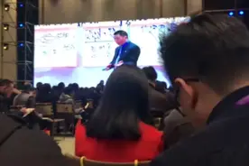 总裁总裁总是裁人视频封面
