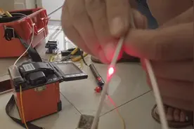 客户新房装修，电工把网线弄断了，如果没有冷接子，这线就废了视频封面