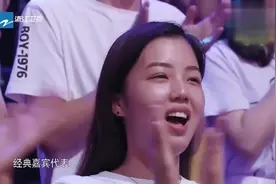 王祖蓝容祖儿再现经典，全场齐唱《超级英雄》嗨翻了视频封面