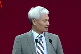 “扎西德勒”式演讲，北京大学院士赢得满堂彩视频封面