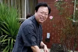 恩师刘公讲“栀子豉汤”治“傻笑”案视频封面