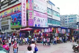 贵阳市西路商业街，沿立交桥下而建绵延一公里长，全国独一无二视频封面