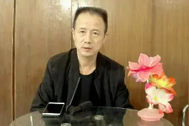 冰箱最藏污纳垢生长细菌的地方。你注意到了吗？教你轻松解决。视频封面