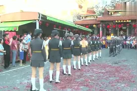 台湾宜兰仪仗队的精彩表演，女兵好厉害！