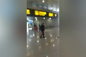 郑州新郑机场！2  郑州航站楼好大，大家可不要迷路哦😊视频封面