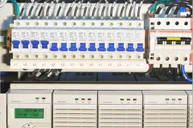 UPS电源和EPS电源什么区别？弄懂这3点，电气工程师也得叫你师傅视频封面
