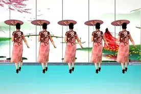 心飞翔舞蹈原创优雅伞舞附分解《雨中》手拿雨伞跳舞太美了视频封面