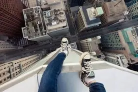 为什么人站在高空向下看，总有跳下去的冲动？听听科学的解释视频封面