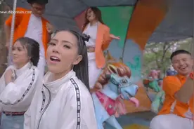 （抖音印尼热歌)2TikTok - Yank Haus (Official Music Video NAG视频封面