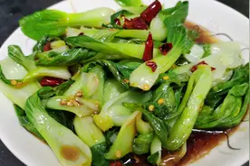 三分钟做晚餐，油泼小油菜，晚餐怎么吃减肥