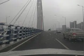 郑州高新区西四环快速路，刚刚修好的高架桥路况还好视频封面