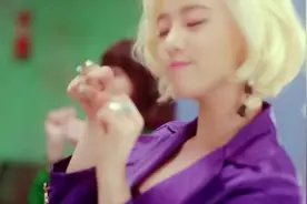 金城武《标准情人》，歌声优雅，令人心旷神怡视频封面