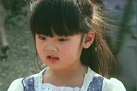 八路军救了俩个日本女孩，送还时日本士兵都服气了视频封面