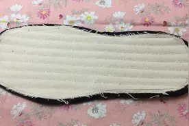 分享拖鞋底部的制作过程视频封面