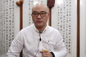 方方事件为何会引起亿万人民的共愤？这两点核心原因天中正在说。视频封面