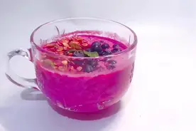 #上班族的快手早餐#酸奶麦片花式吃法，谁都学得会的减脂早餐视频封面