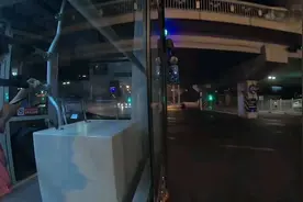 北京夜3公交车视频封面