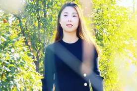 分享一首甜蜜情歌，在抖音火的一塌糊涂，男人女人都喜欢，别错过