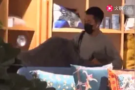 港媒曝杨幂刘恺威正式分家 男方拿到近亿元房产身家高达5亿视频封面