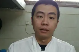 看这个大厨师慢动作教大家切土豆丝，零基础都可以切的好啦视频封面
