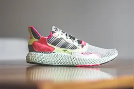 革新大底！adidas ZX4000 4D 打印跑鞋视频封面