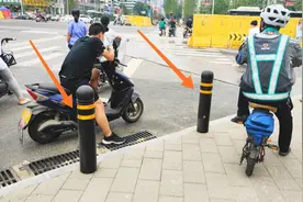 河南郑州现天价隔离桩，一根要花4000块，听说撞上去不疼？视频封面