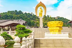 中国最纯净寺庙，不收门票斋饭还免费，唯一这种人禁止入内！视频封面