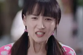 小混混来找麻烦  结果被小姐姐.......视频封面