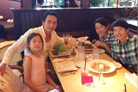 叫邹兆龙的儿子，16岁1米9，网友：当年那个孩子果然是常威的视频封面
