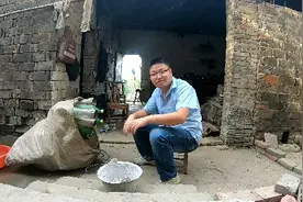 小胖手把手教你如何下鳝鱼，鱼笼如此简单，居然可以下这么多鳝鱼视频封面