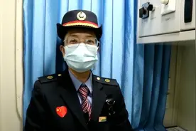太原客运段上海一队Z198次四组在上海祝福伟大祖国繁荣昌盛视频封面